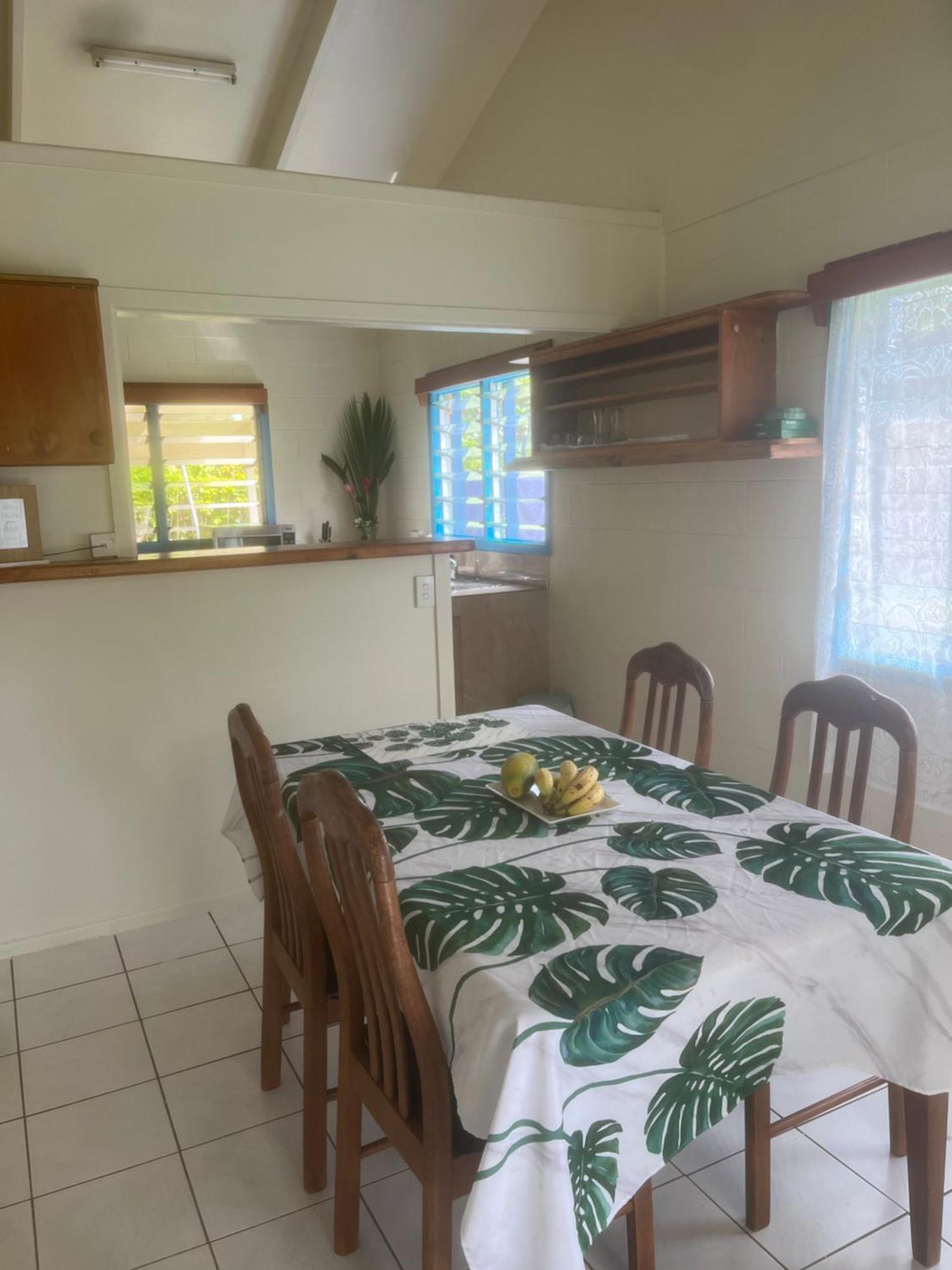 Sharnytas Guesthouse Air Conditioned Avarua Dış mekan fotoğraf